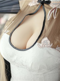 动漫博主貓田聖奈奈(桃之啾啾) - 白玉佳人